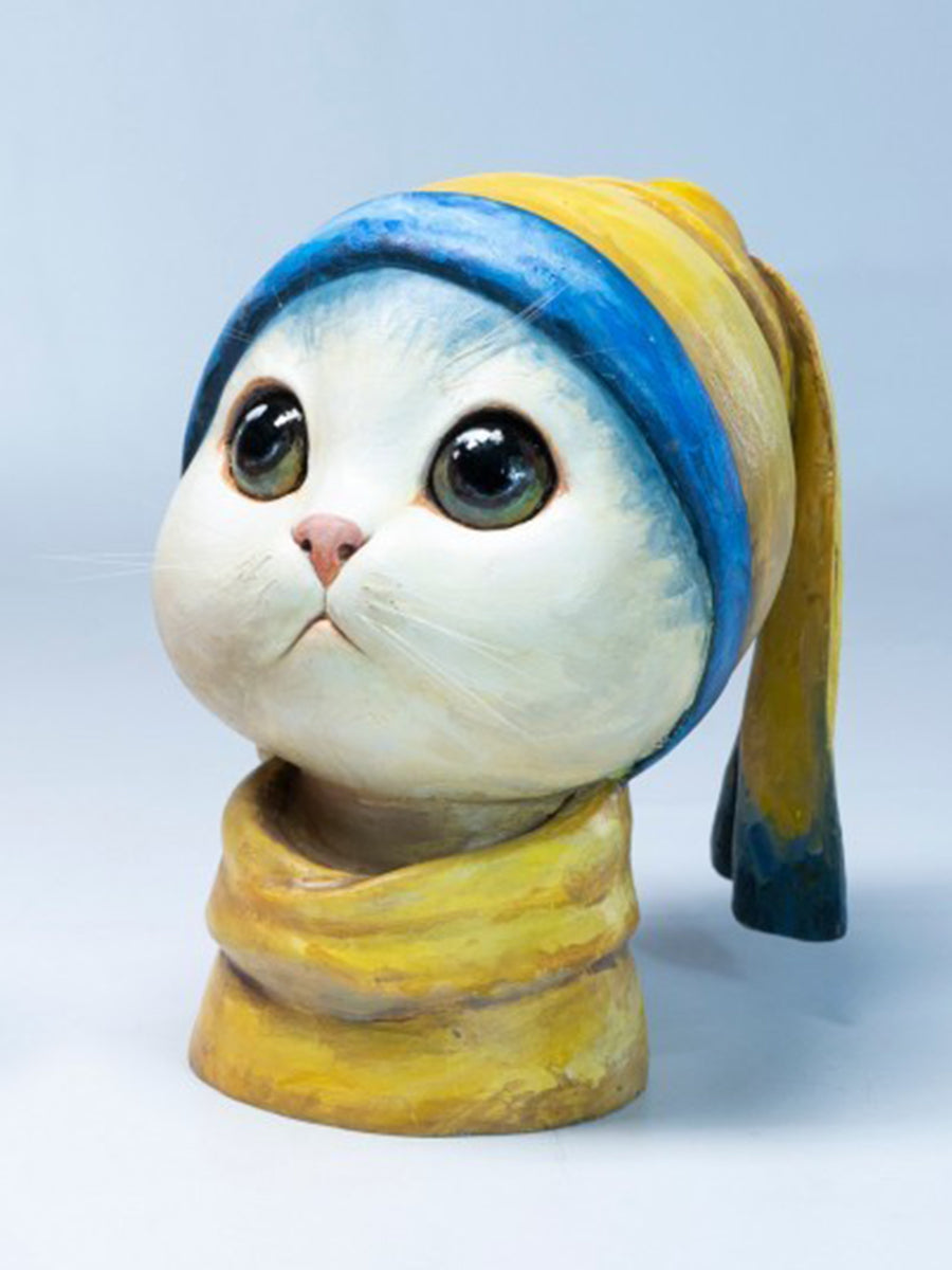 JXK Little Pearl Cat (JXK330) Static Expertly Hand-Painted Lifelike Animal Figurine