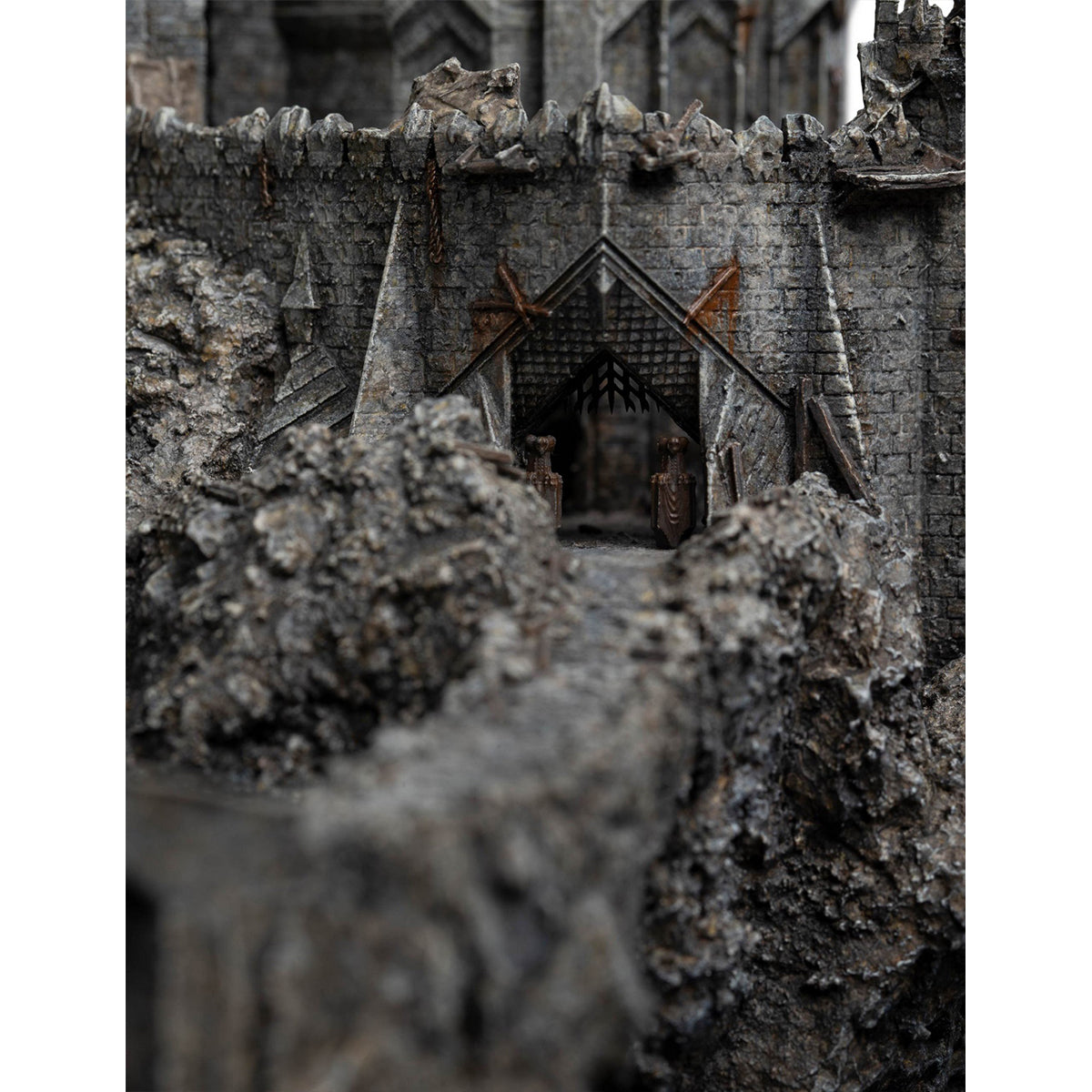 WETA Workshop, The Lord of the Rings: Cirith Ungol Environment, Art Statue