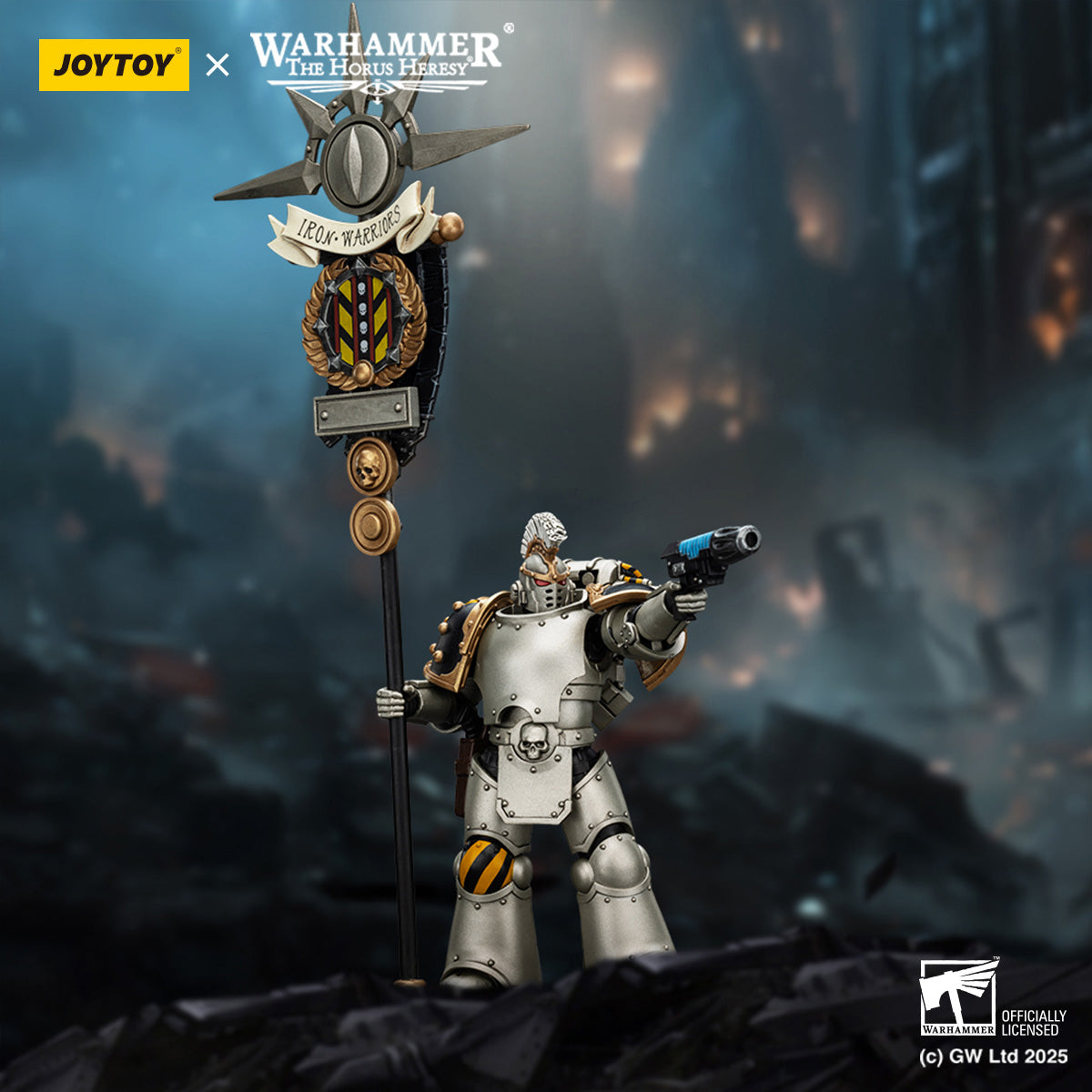 JOYTOY Warhammer The Horus Heresy, Iron Warriors Command Squad Chosen with Legion Standard/MKVI Tactical Sergeant with Power Sword and Plasma Pistol, Action Figures