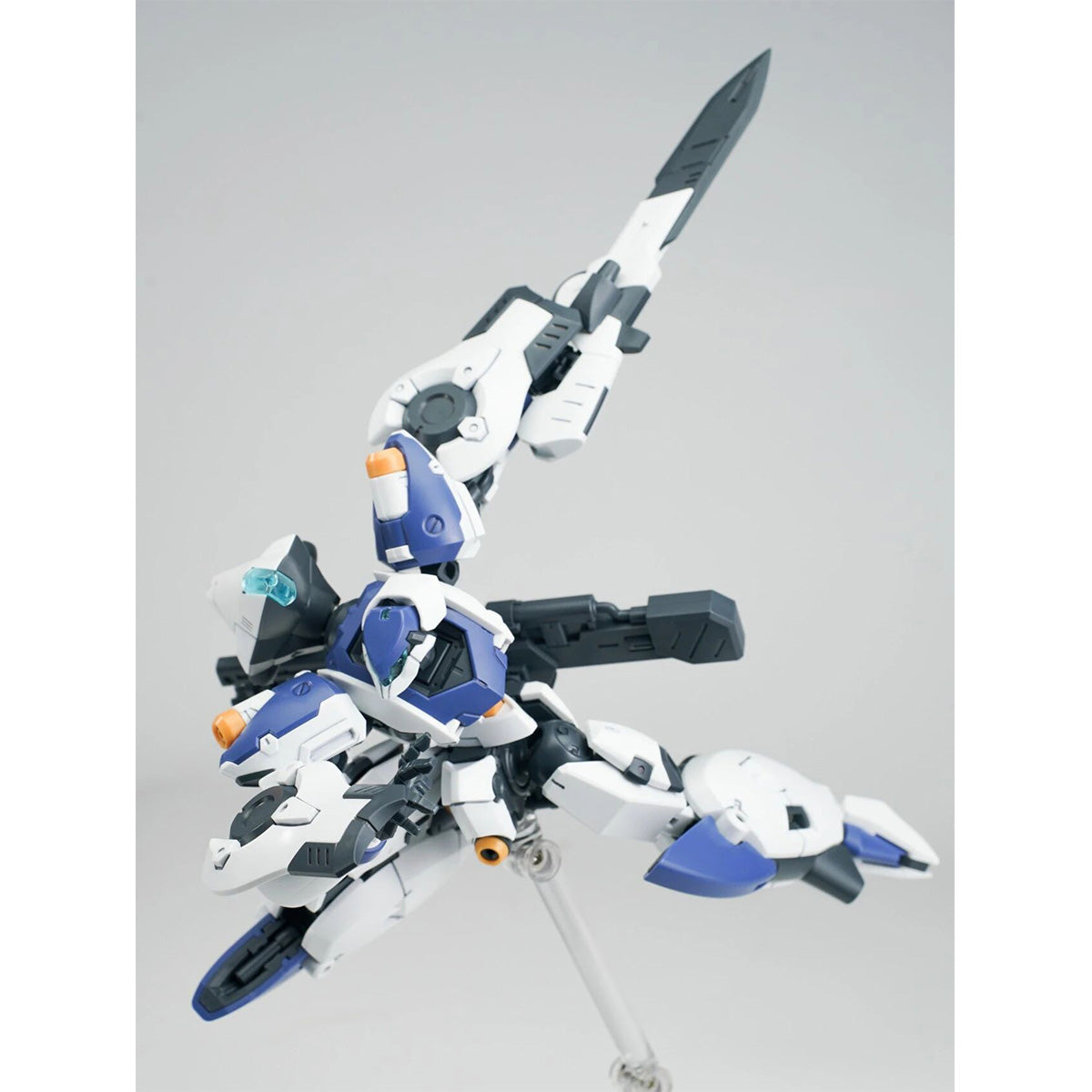 Sheik Mainland Ultra Action Trooper Series Franz-Alpha 1/144 Scale Assembly Model Kit