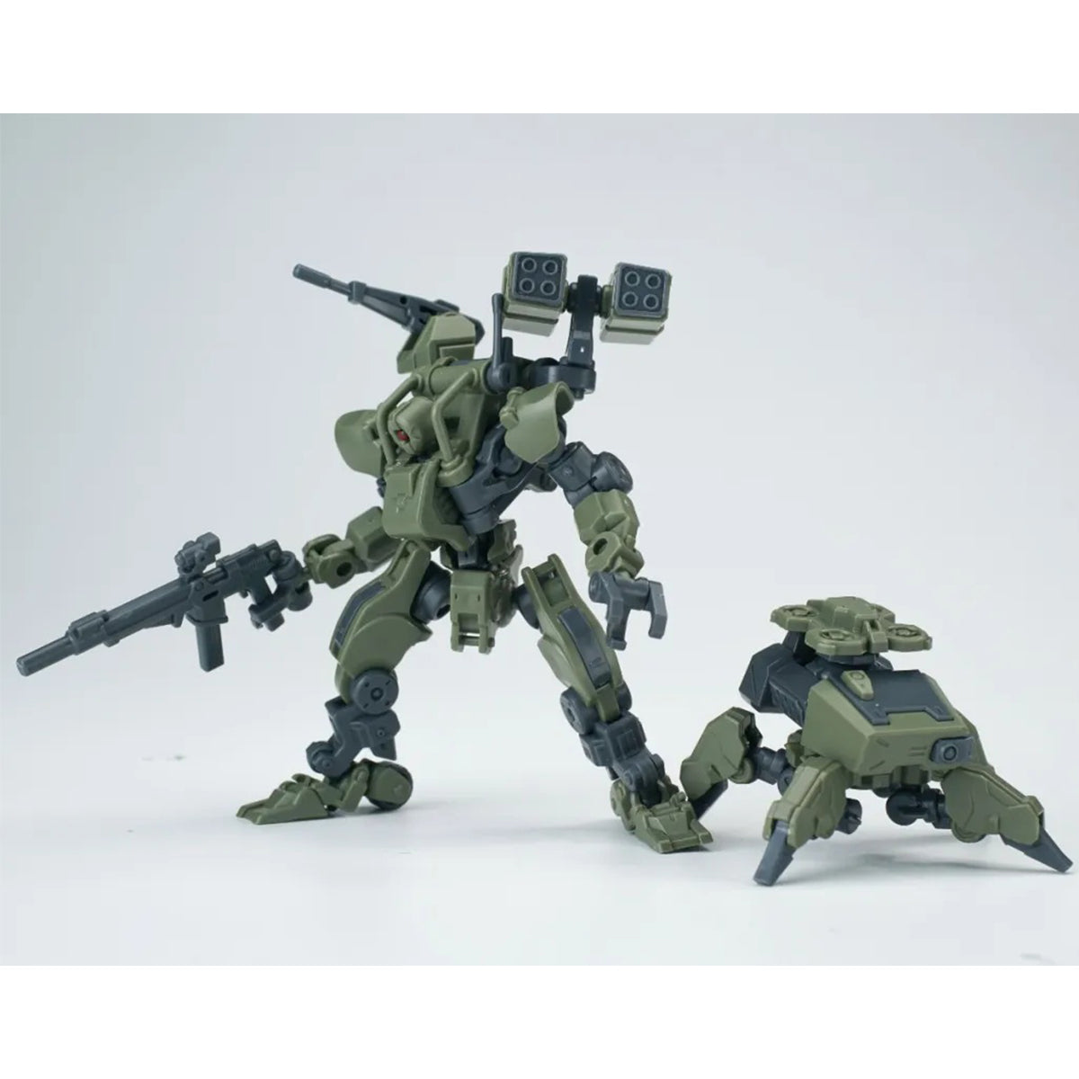 Sheik Mainland, Combat Engineer Little Martin (Box of 2pc), Assembly Model Kits