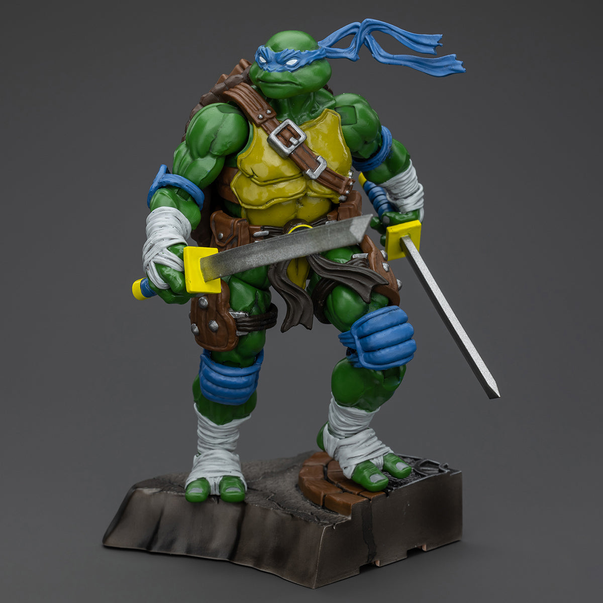 Série JOYTOY TMNT : Tortues Ninja - Figurines Leonardo à l'échelle 1:18