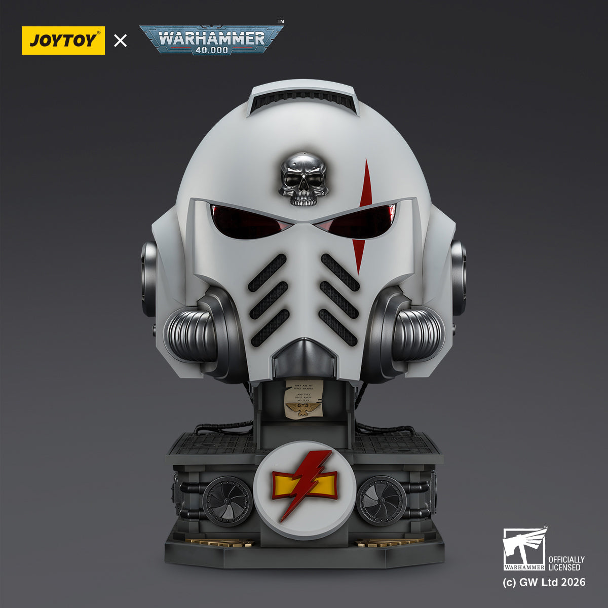 JOYTOY Warhammer 40,000 White Scars MkX Helmet & Display Stand 1/1 Scale Helmet Replica