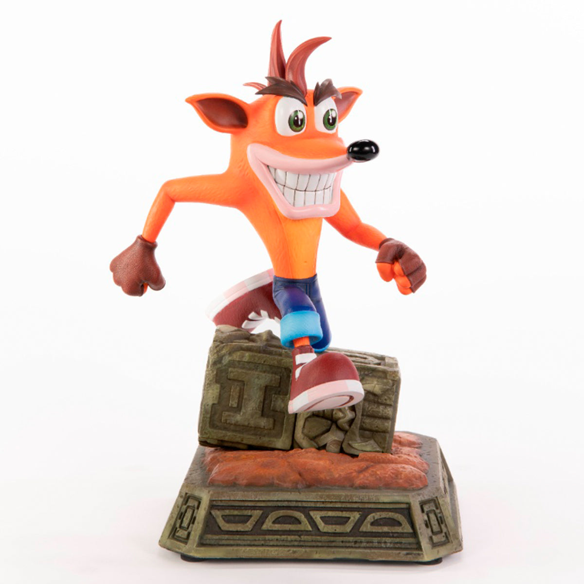First 4 Figures Crash Bandicoot Classic Edition Art VideoGame Statue