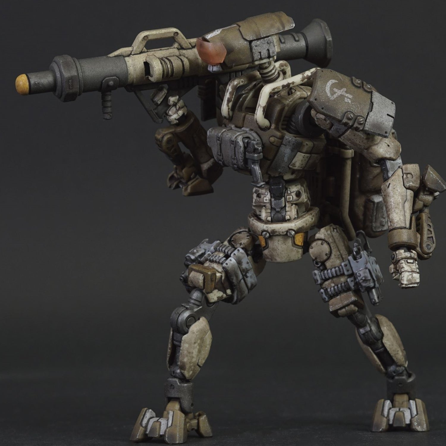 Figura coleccionable de Toys Alliance X Acid Rain: Acid Rain: Figura de acción miniatura Ash Camelbot HR57s 1:18 FAV-A85