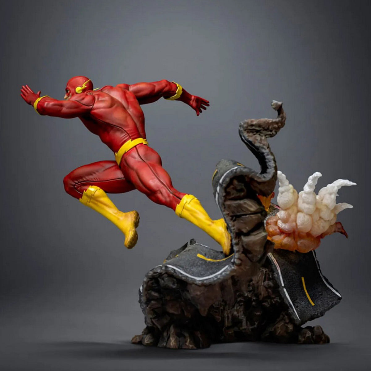 Iron Studios Flash Art Movie Statue