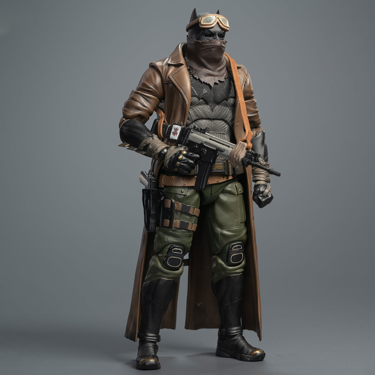 Fondjoy Batman vs. Supermen Knightmare Desert Batman 1/9 Scale Action Figure