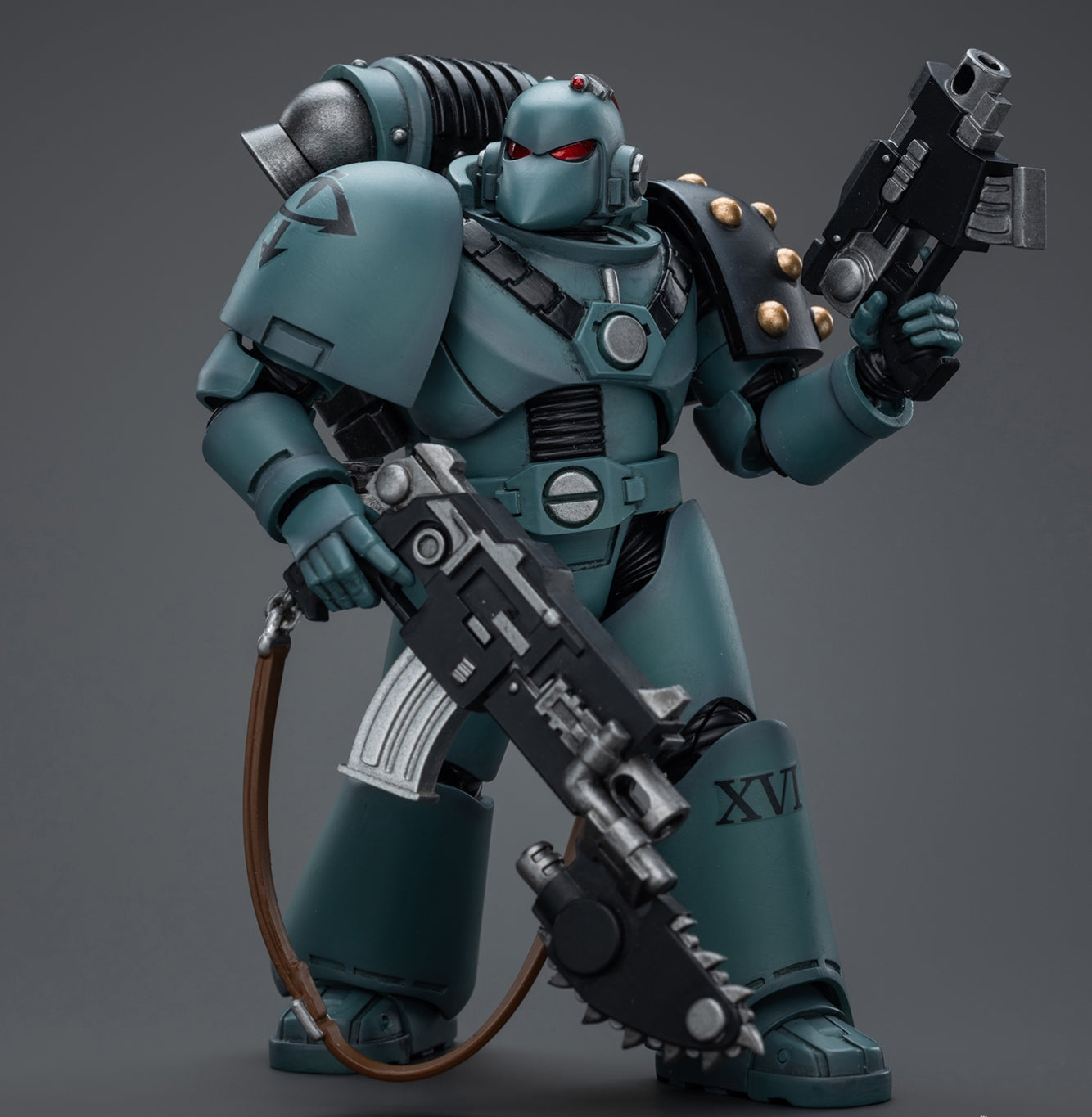 Figurine de collection JoyToy Warhammer The Horus Heresy : Sons of Horus MKVI Tactical Squad Legionary avec Bolter et Chainblade, échelle 1:18, JT9497