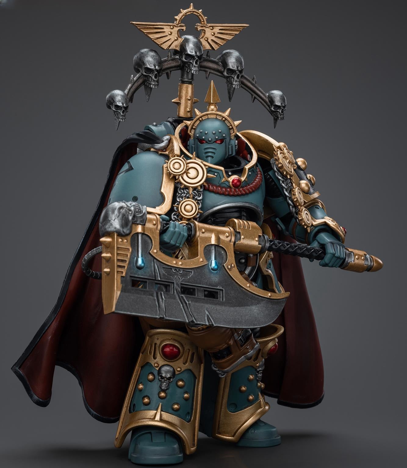 Figurine de collection JoyToy Warhammer The Horus Heresy : Préteur de la Légion des Fils d'Horus avec hache énergétique, échelle 1:18, JT9503