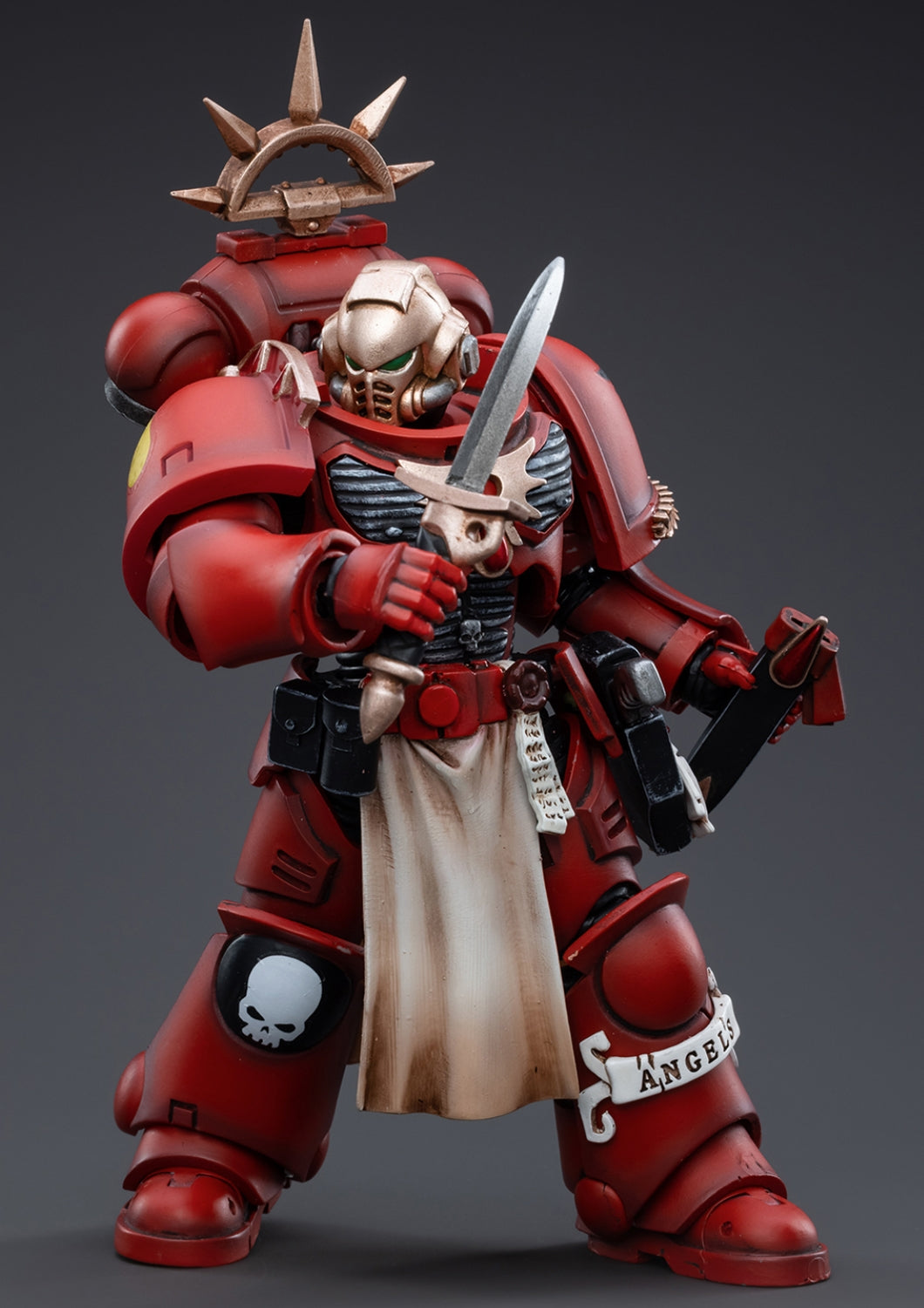 Figurine de collection JoyToy Warhammer 40K : Lennatus, vétéran des Blood Angels, échelle 1:18
