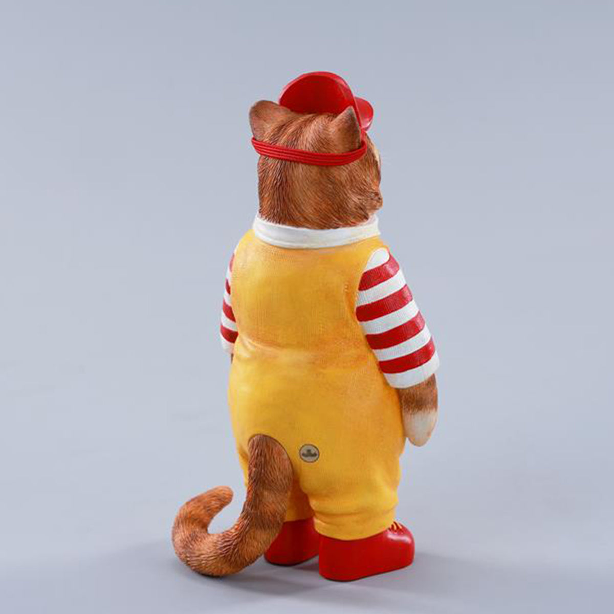 JXK Clown Cat Static Expertly Hand-Painted Lifelike Animal Figurine