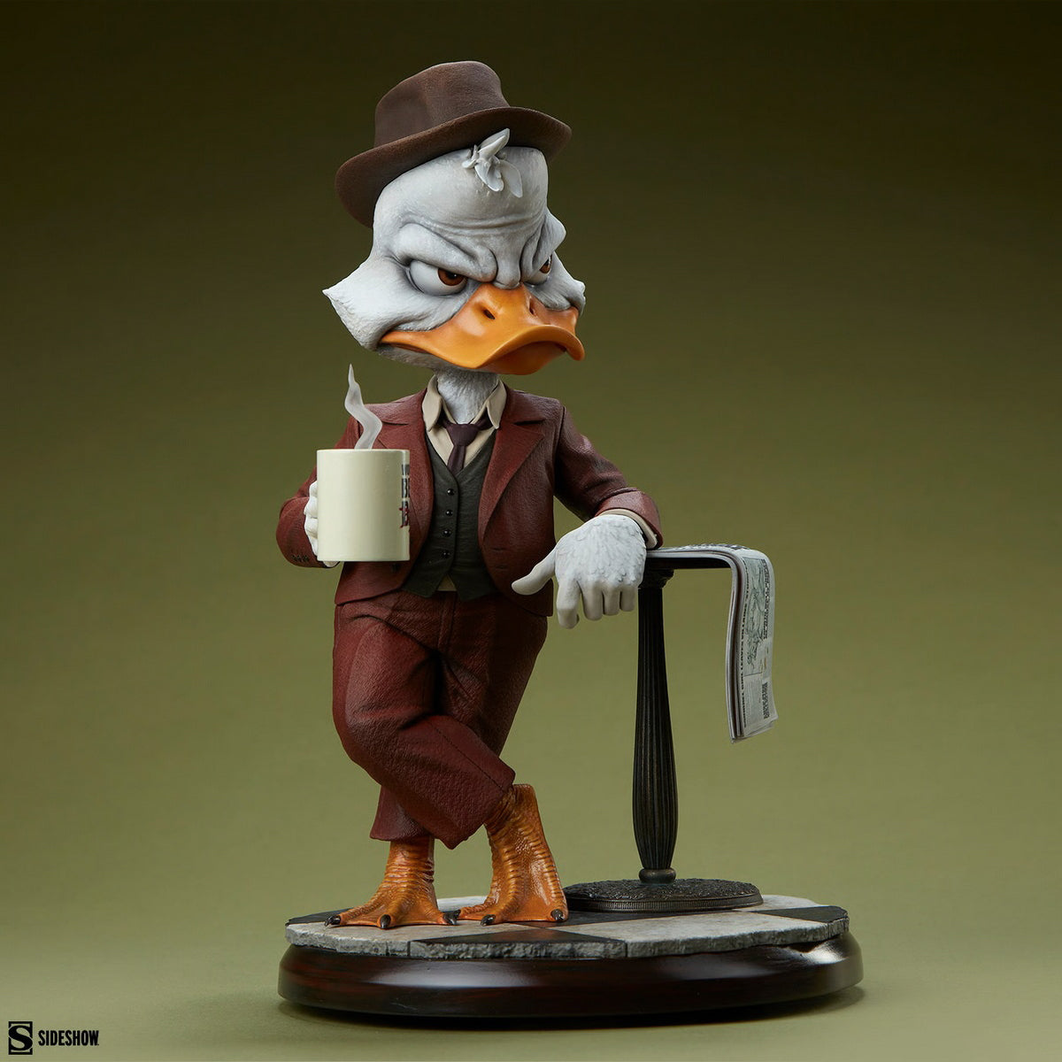 Sideshow Howard the Duck 300909 Art Statue Figurine
