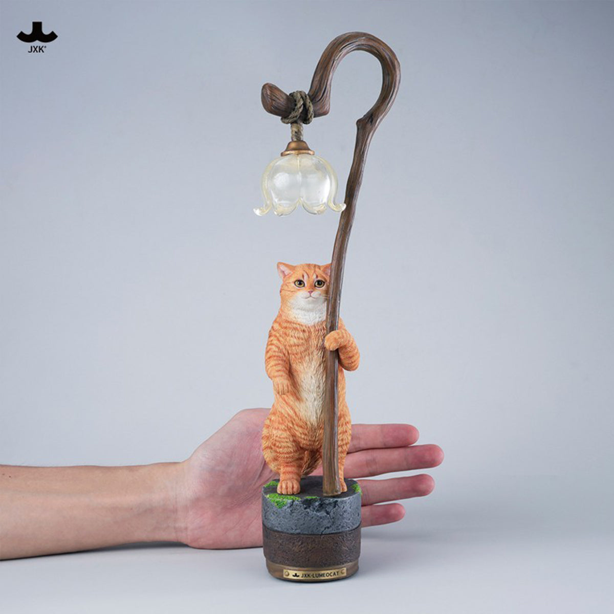 JXK Lily of the Valley Reflecting a Cat JXK342 Collectible Animal Figurine