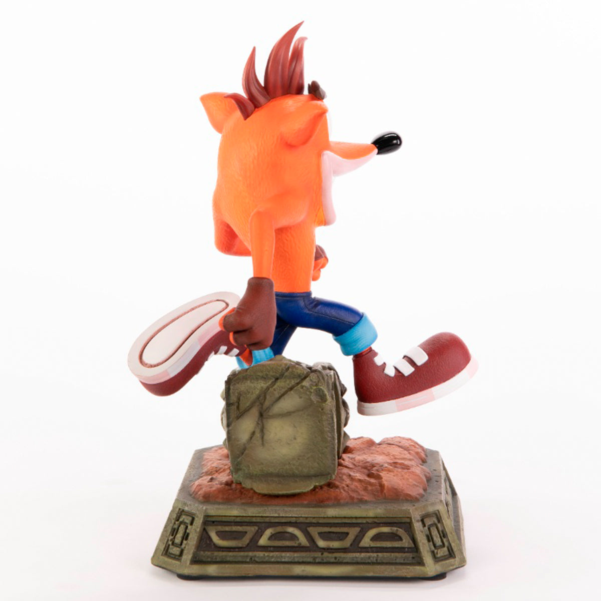 First 4 Figures Crash Bandicoot Classic Edition Art VideoGame Statue