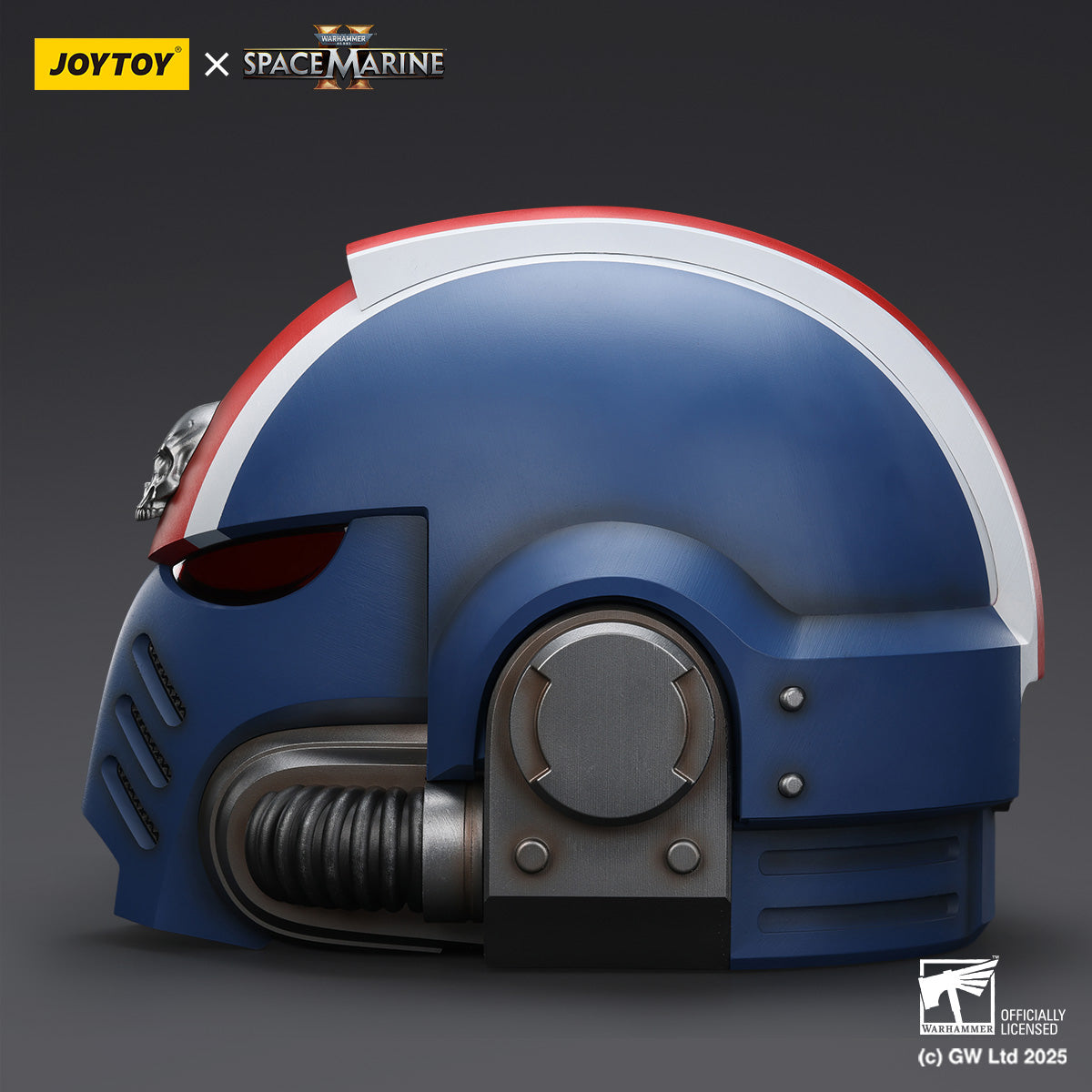 JOYTOY Warhammer 40,000, Ultramarines Lieutenant Titus' MKX Helmet & Display Stand, 1/1 Scale Collectibles