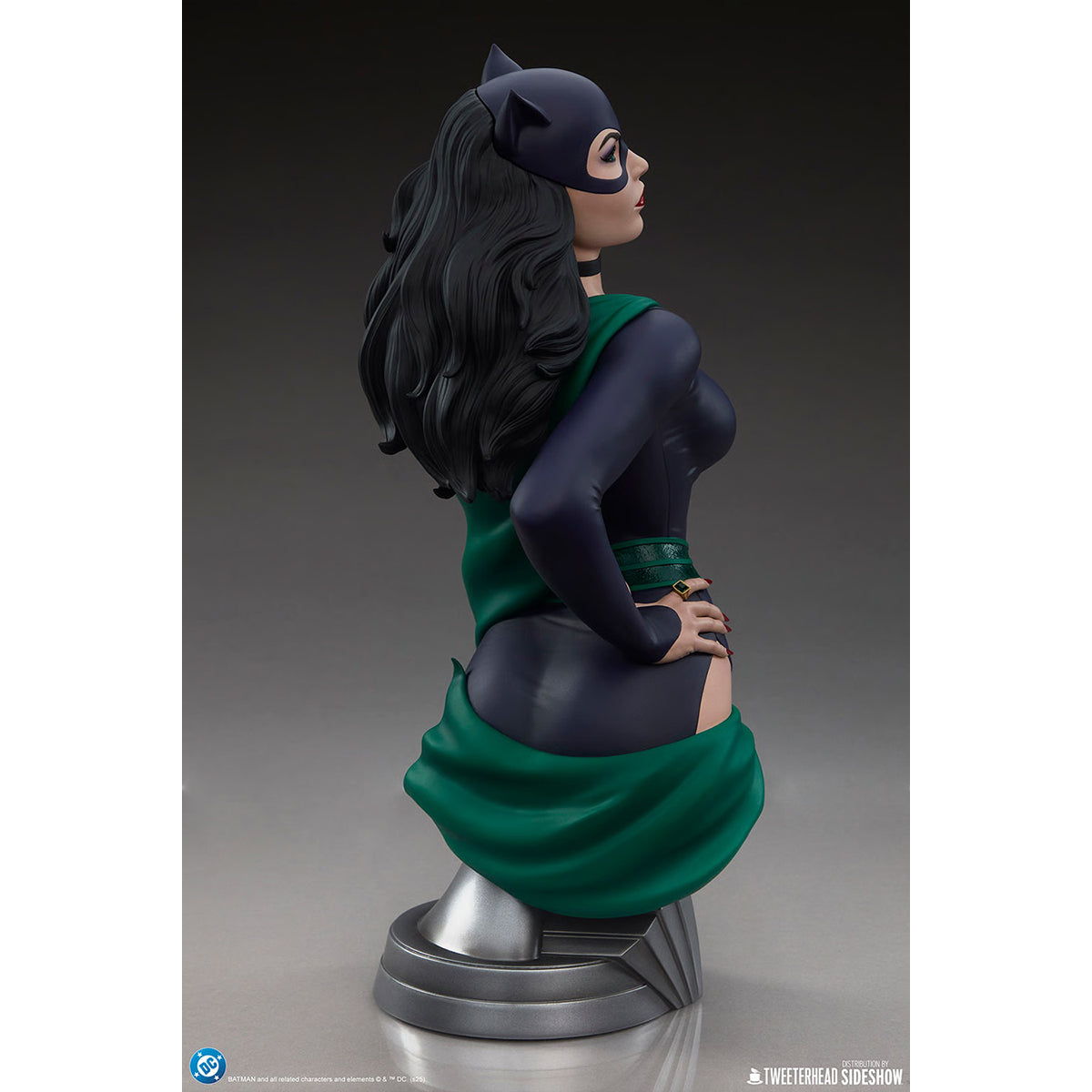 Sideshow x Tweeterhead, Catwoman Bust, 1/3 Scale Art Figurine