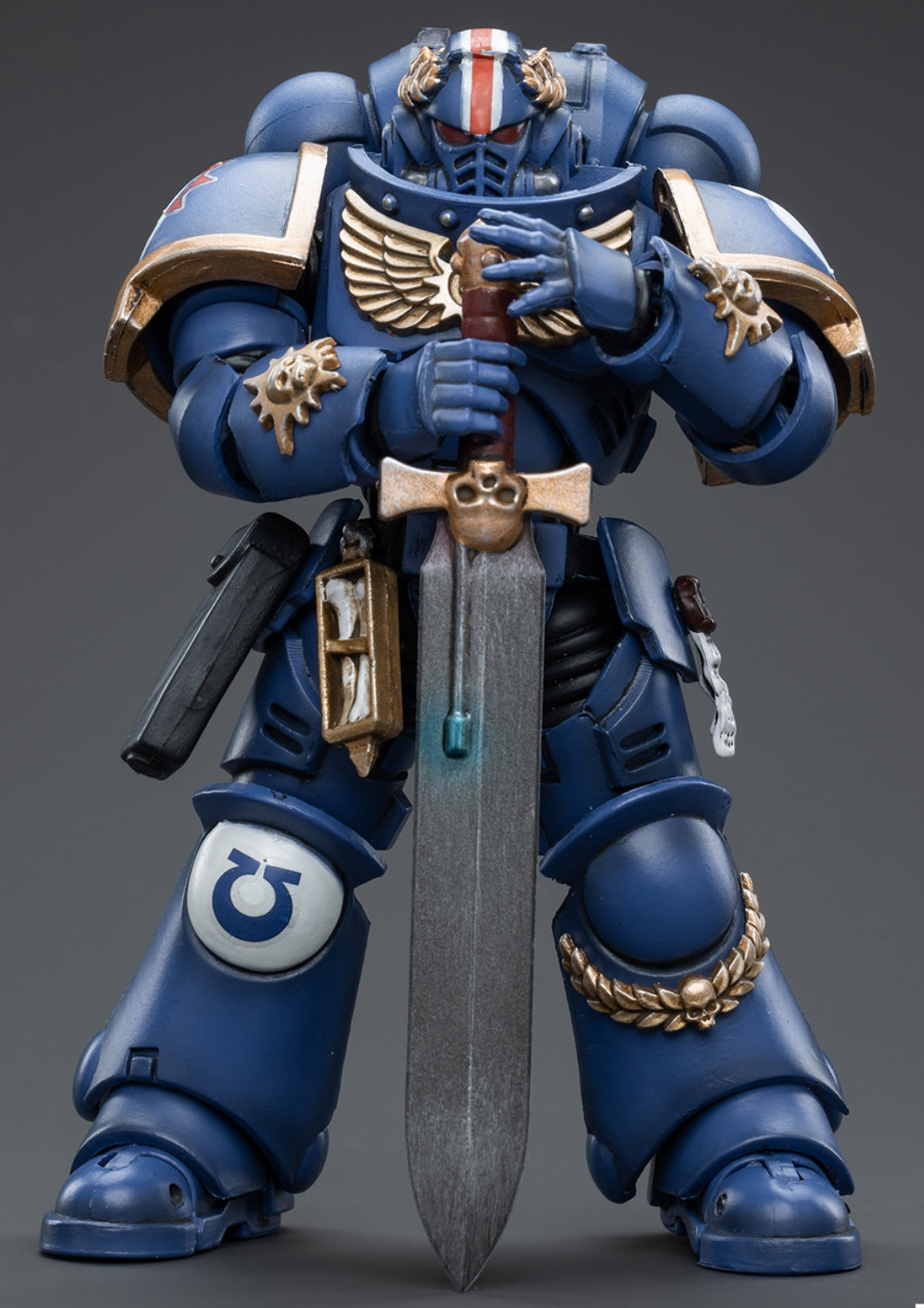 Figurine de collection JoyToy JT4065 40K : Figurine articulée du lieutenant Argaranthe des Ultramarines Primaris, échelle 1:18