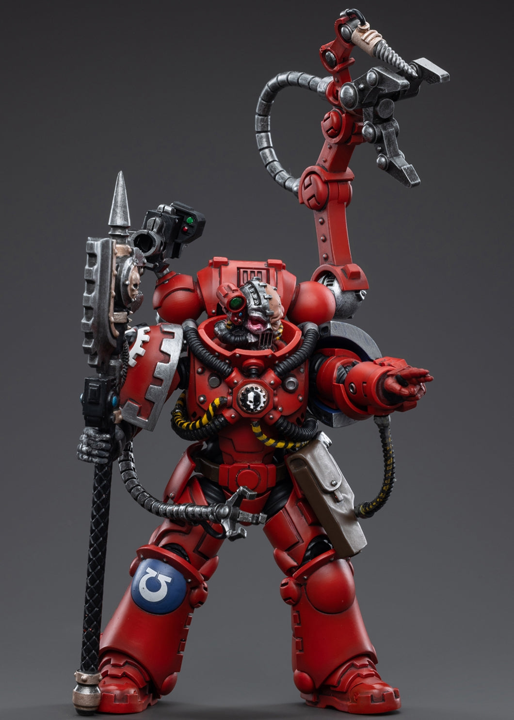 Figurine de collection JoyToy 40K : Figurines d'action Ultramarines Primaris Techmarine à l'échelle 1:18 JT3761