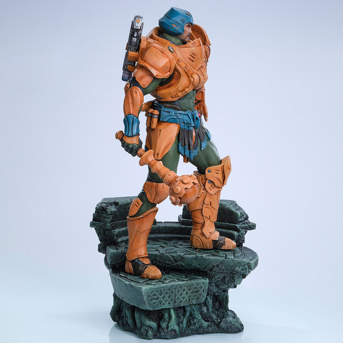 Sideshow Man-At-Arms Duncan Art Statue