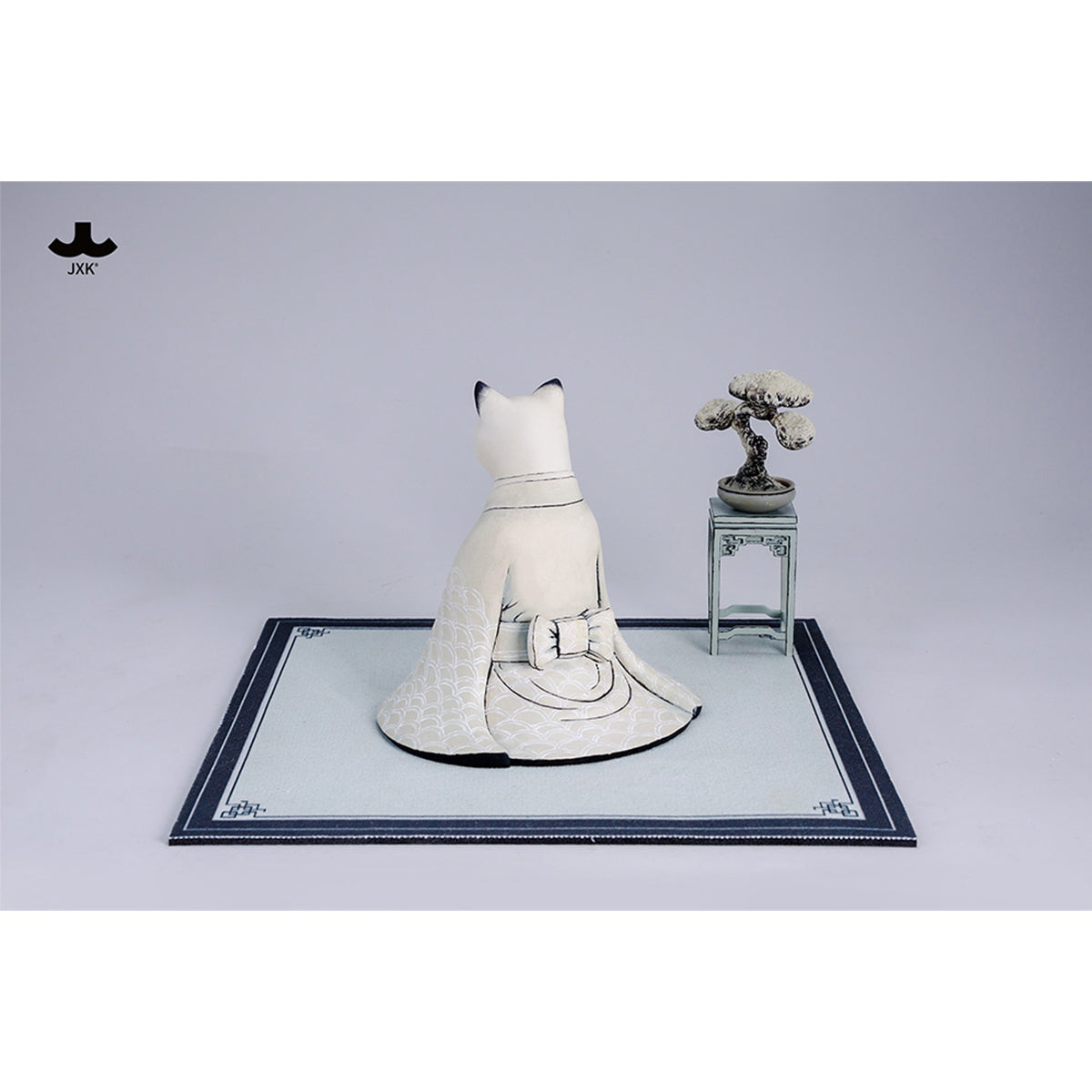 JXK Zennyo Cat Static Expertly Hand-Painted Lifelike Animal Figurine