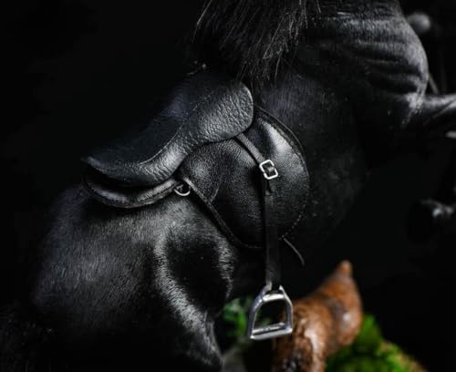 Figura de caballo coleccionable JXK: Caballo de sangre caliente blanco-rojo, pintado a mano por expertos, resina realista y segura, miniatura a escala 1:12.