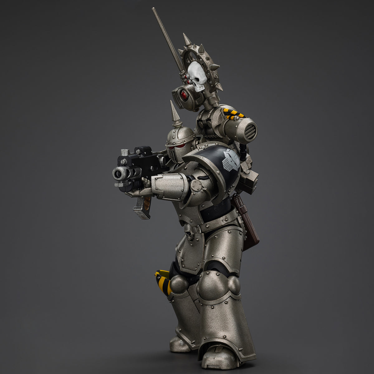 (Only Shipped to the US) JOYTOY Warhammer The Horus Heresy 1/18 lron Warriors MKlIl Tactical Legionary with Nuncio-vox JT01468 Action Figures