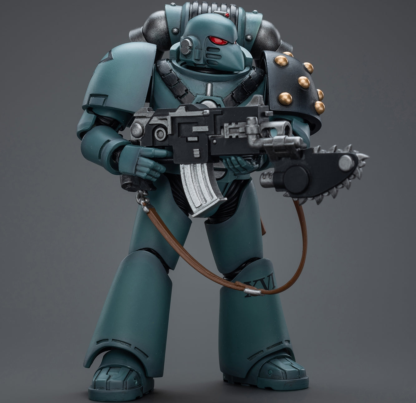 Figurine de collection JoyToy Warhammer The Horus Heresy : Sons of Horus MKVI Tactical Squad Legionary avec Bolter et Chainblade, échelle 1:18, JT9497