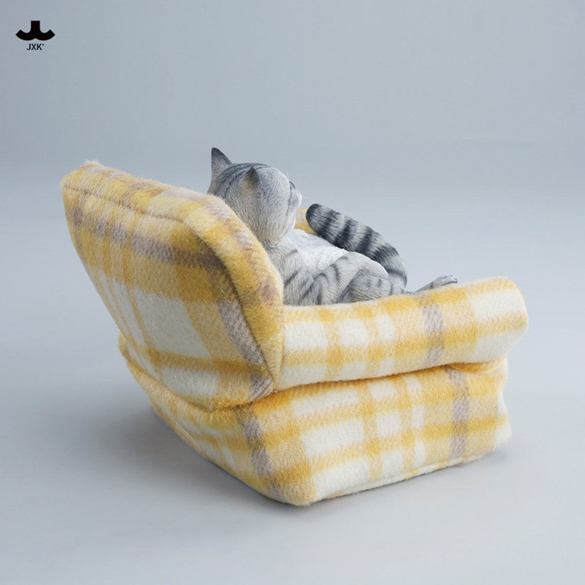 JXK Warm Cat Sofa (JXK350) Static Expertly Hand-Painted Lifelike Animal Figurine