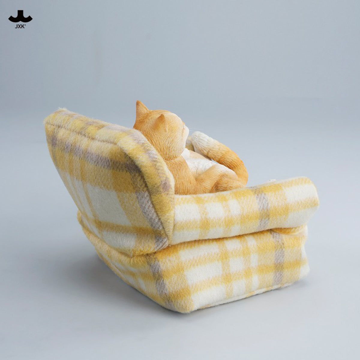 JXK Warm Cat Sofa (JXK350) Static Expertly Hand-Painted Lifelike Animal Figurine