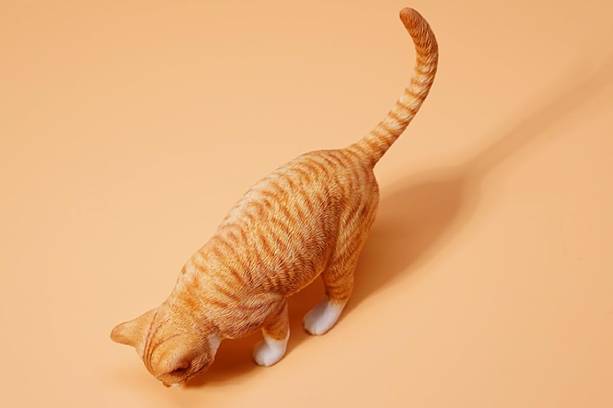 Figurine de chat de collection JXK : les chats mangent de la nourriture, peinte à la main par des experts, réaliste, en résine sûre, figurine animale miniature à l'échelle 1:6