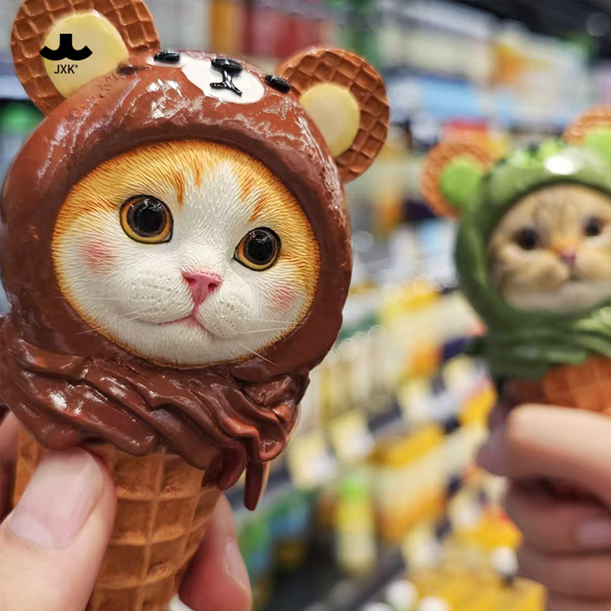 JXK Kitty Cone Cat Figurine 2.0 Static Expertly Hand-Painted Lifelike Animal Figurine