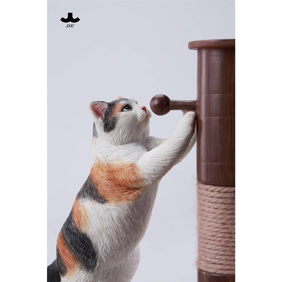 JXK Kung Fu Cat Static Expertly Hand-Painted Lifelike Animal Figurine