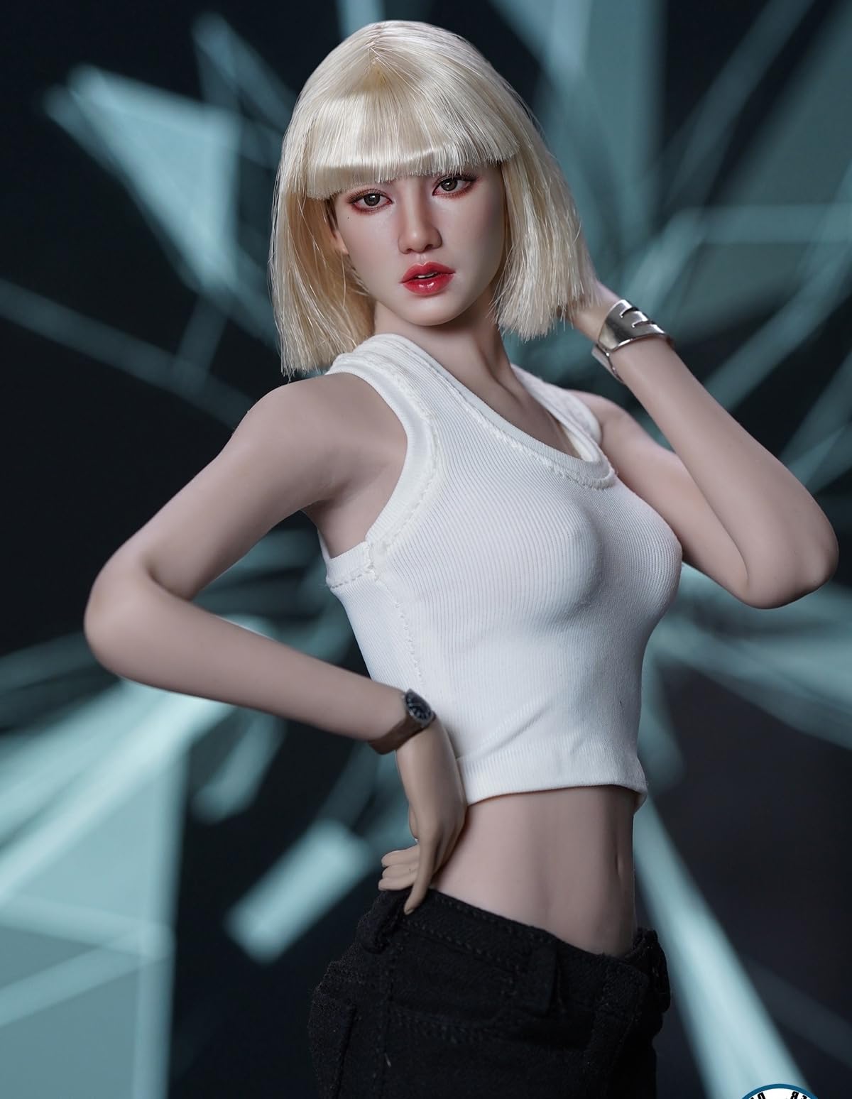 Super Duck 1:6 Scale Female Head Sculpt, Kpop Star Girl Head Sculpture for 12-inch Action Figures