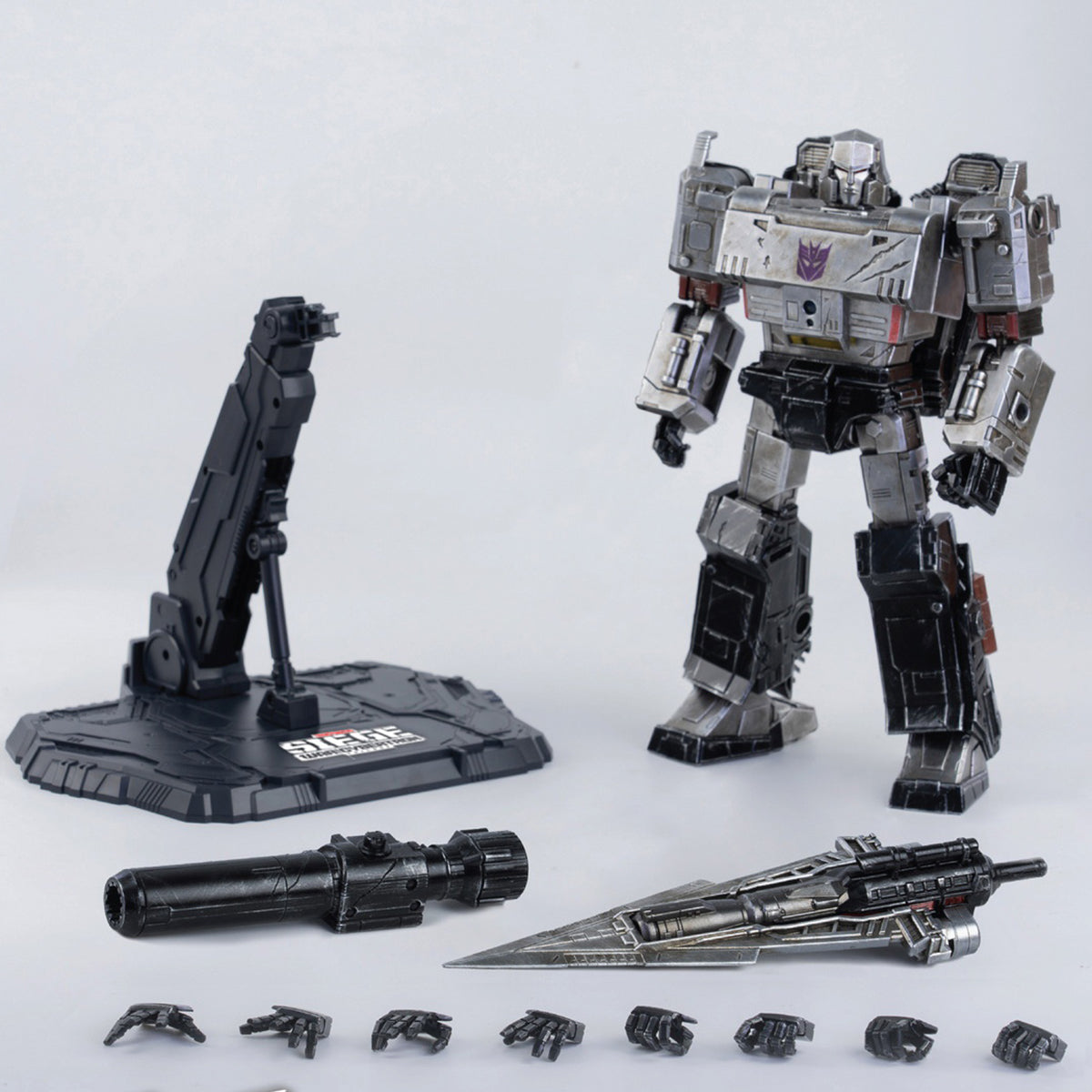 Threezero 10-Inches Transformers: War For Cybertron Trilogy - DLX Megatron Action Figures