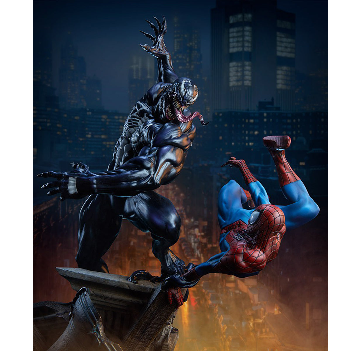 Sideshow 22-Inch Spider-Man vs. Venom 200561 Art Statue Figurine