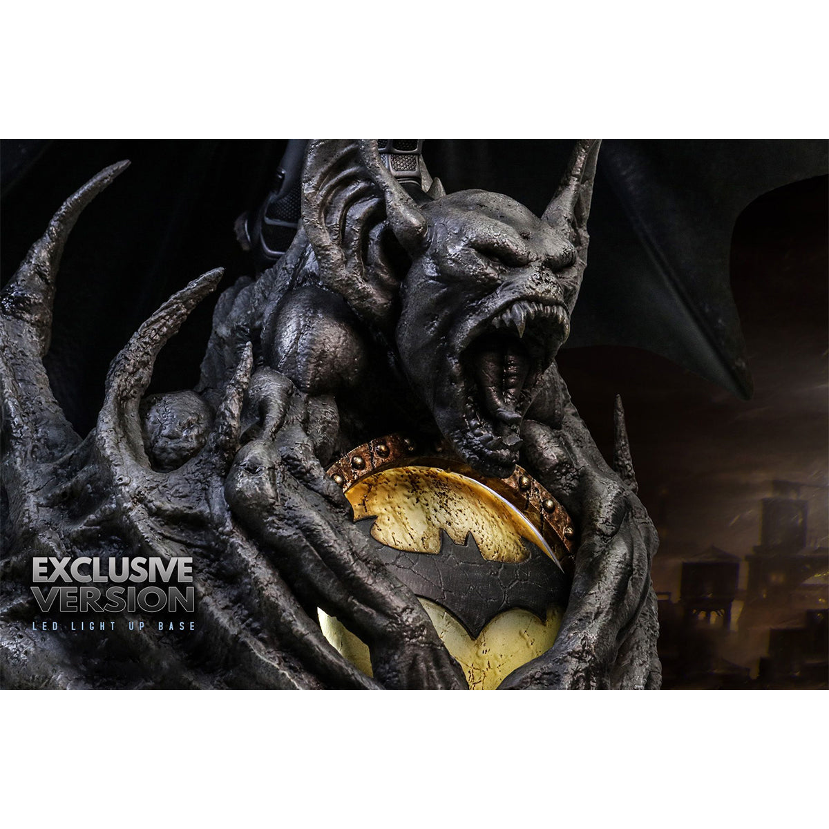 STAR ACE Toys Polyresin Series Batmam Deluxe Edition Statue