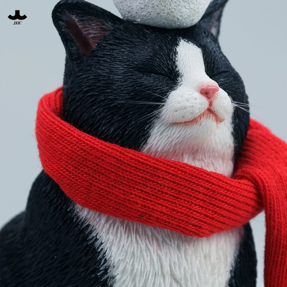 JXK Warm Cat in Winter Corner JXK349 Collectible Animal Figurine