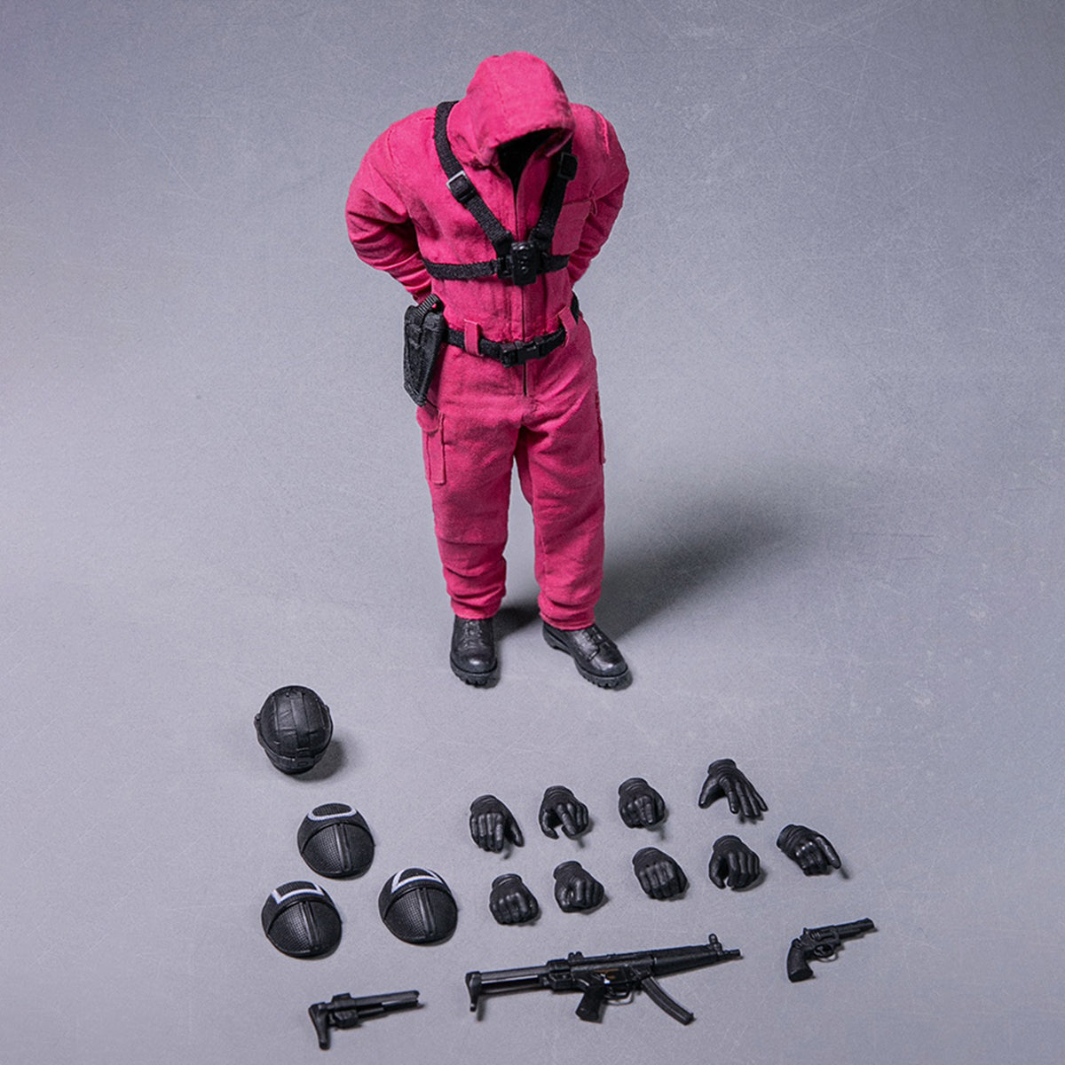 EKUAZ STUDIO The Game Guard 2 Action Figure
