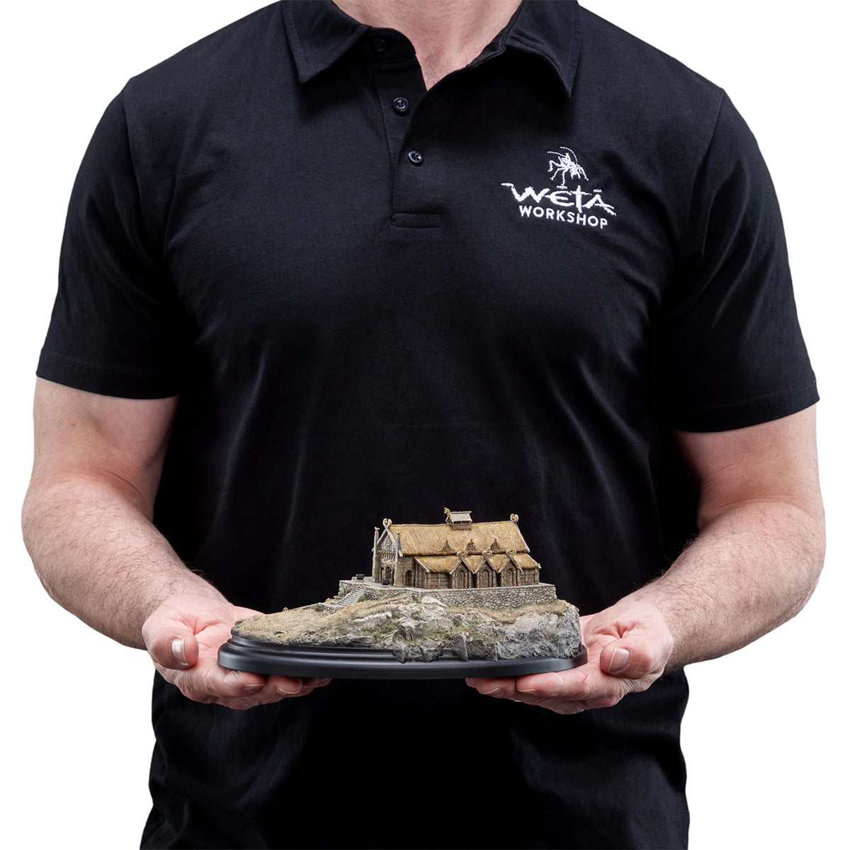 WETA Workshop Edoras Golden Hall Diorama Scene Standard Edition
