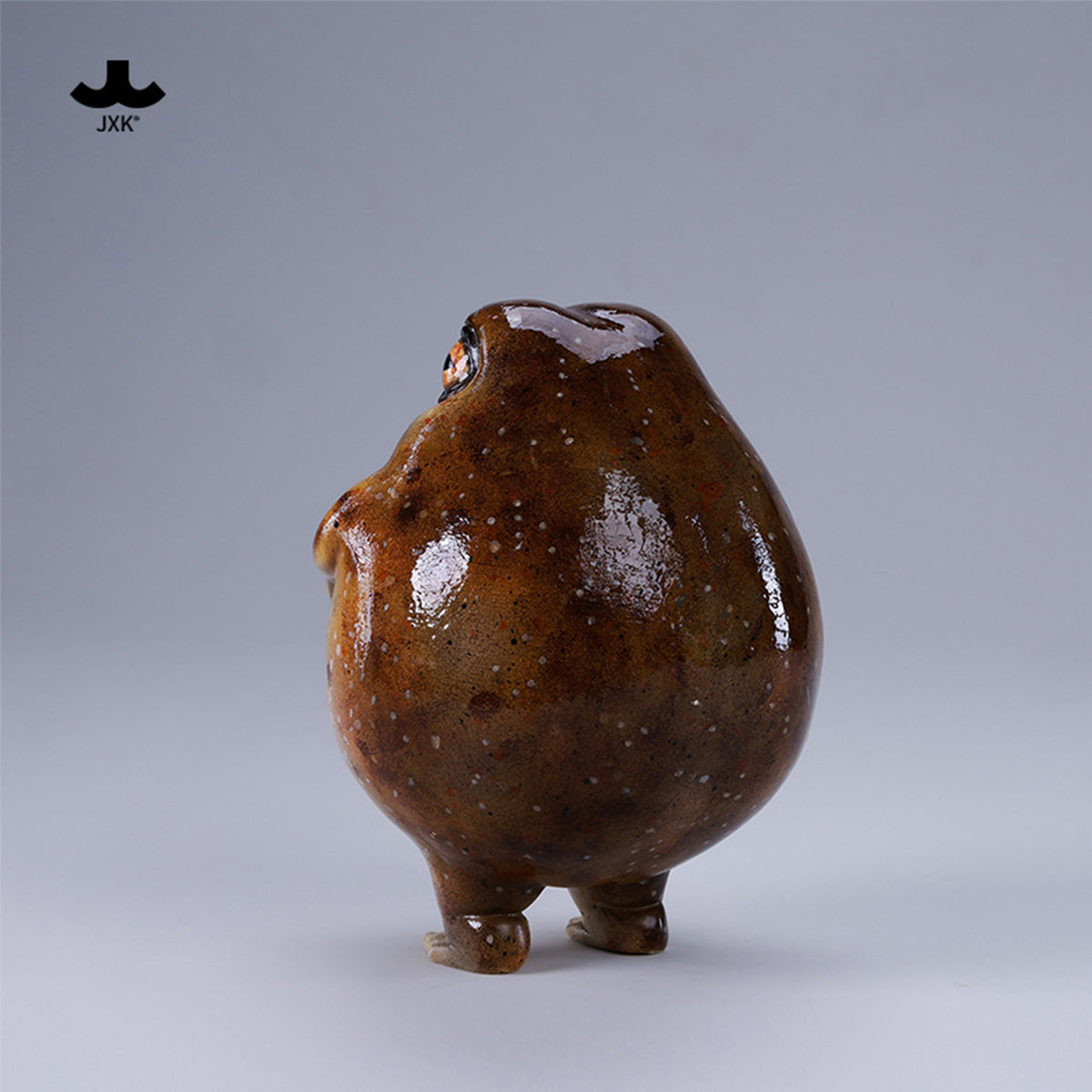 JXK Bun Frog Static Expertly Hand-Painted Lifelike Animal Figurine