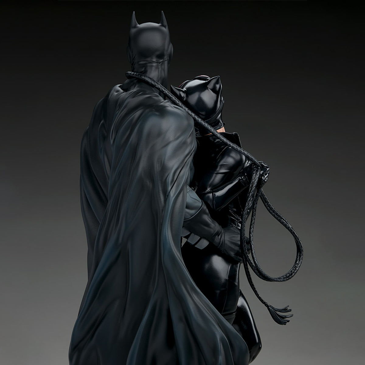 Sideshow, Batman and Cat Girl, 20-inch Statue Figurine