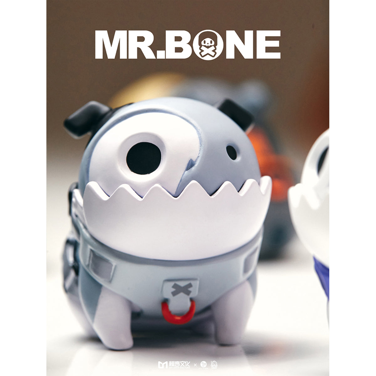 MR.BONE Fourth Generation Camping Dirty Silk Dog Sitting Pose Blind Box Figure