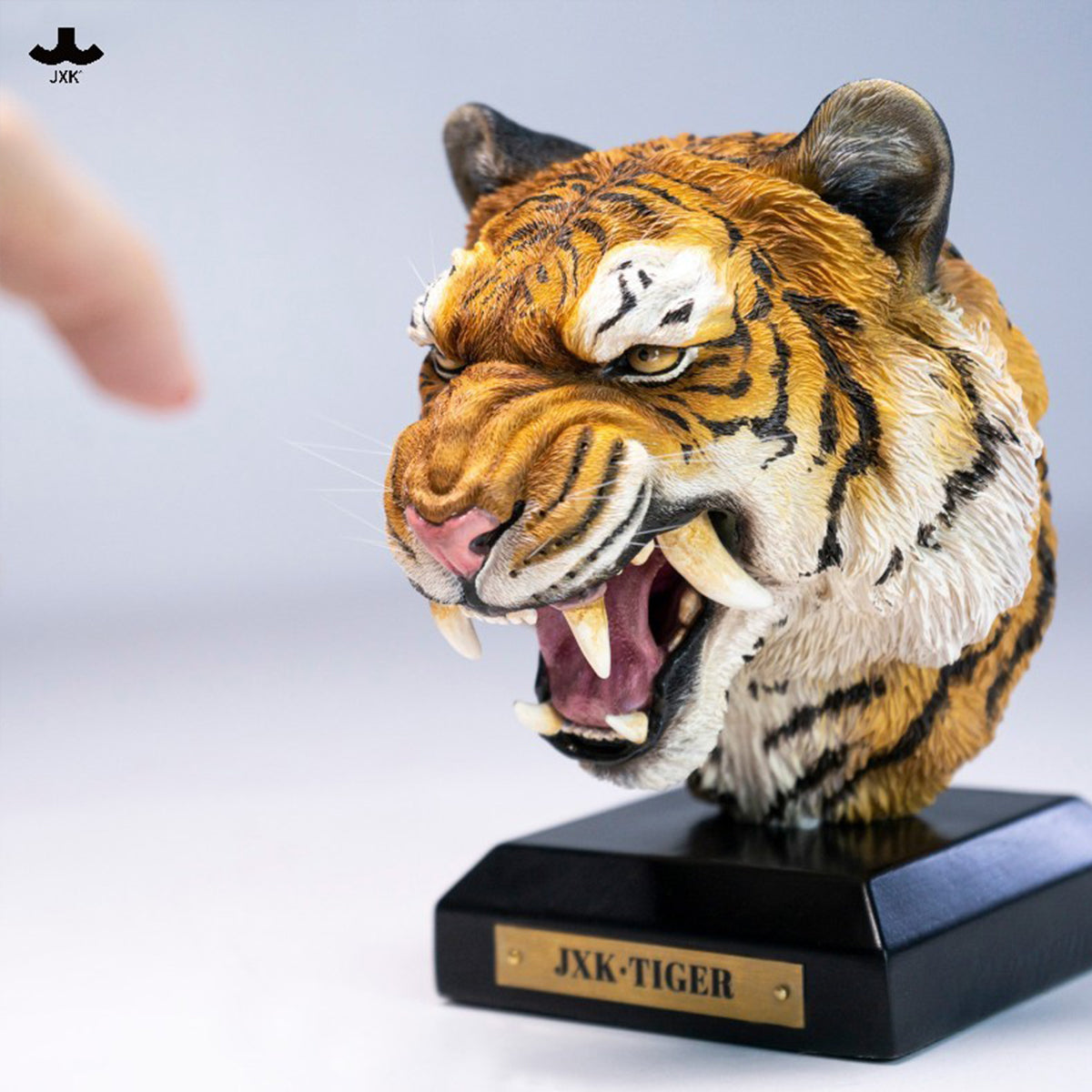 JXK SA004 Tiger Head Statue Realistic Collectible Animal Figurine