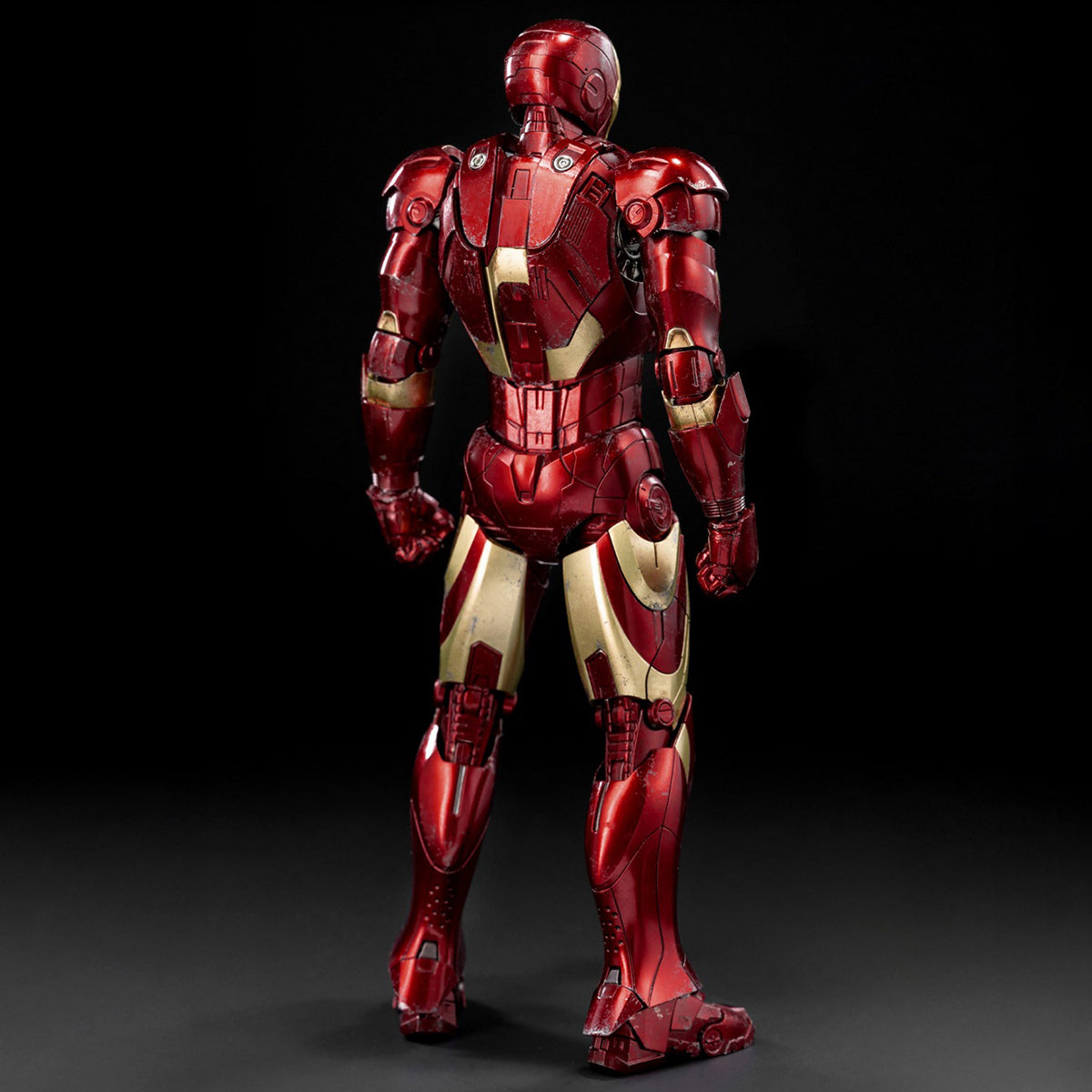 Threezero DLX Iron Man Mark3 Battle Damaged Action Figures