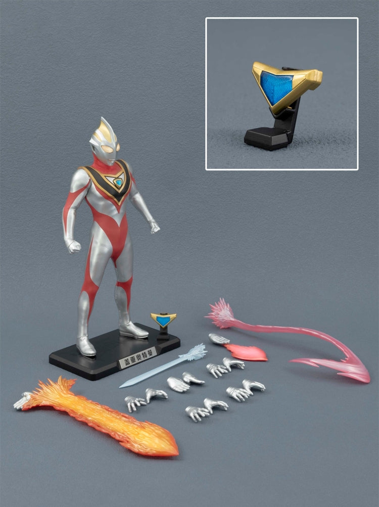 Figura de acción Ultraman Gaia de la serie Alphamax Plain Clothes
