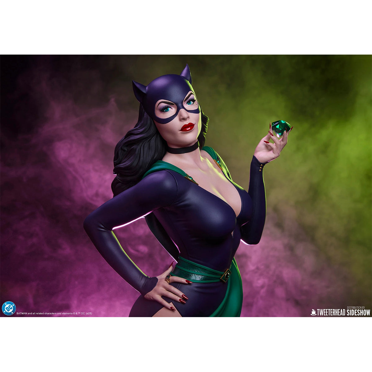 Sideshow x Tweeterhead, Catwoman Bust, 1/3 Scale Art Figurine