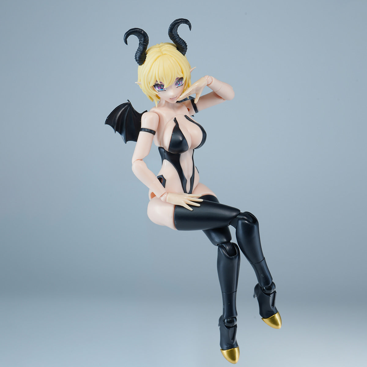 Fantasy-Toys Lilith Young Armoured Mecha Girl Model Kit