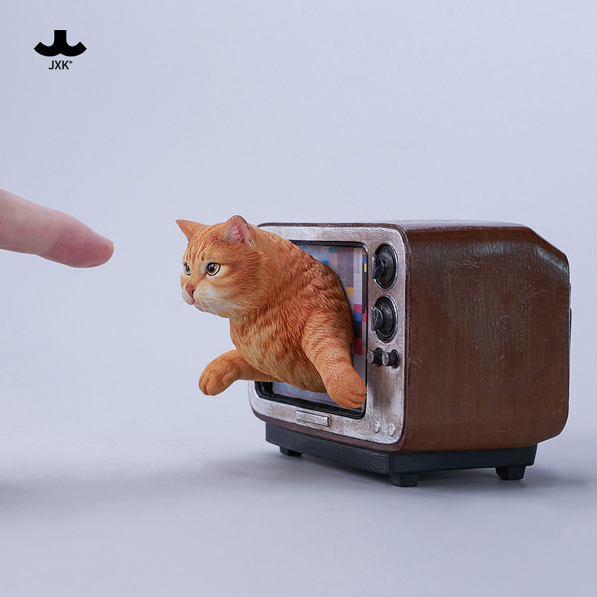 JXK Channel Cat Static Expertly Hand-Painted Lifelike Animal Figurine