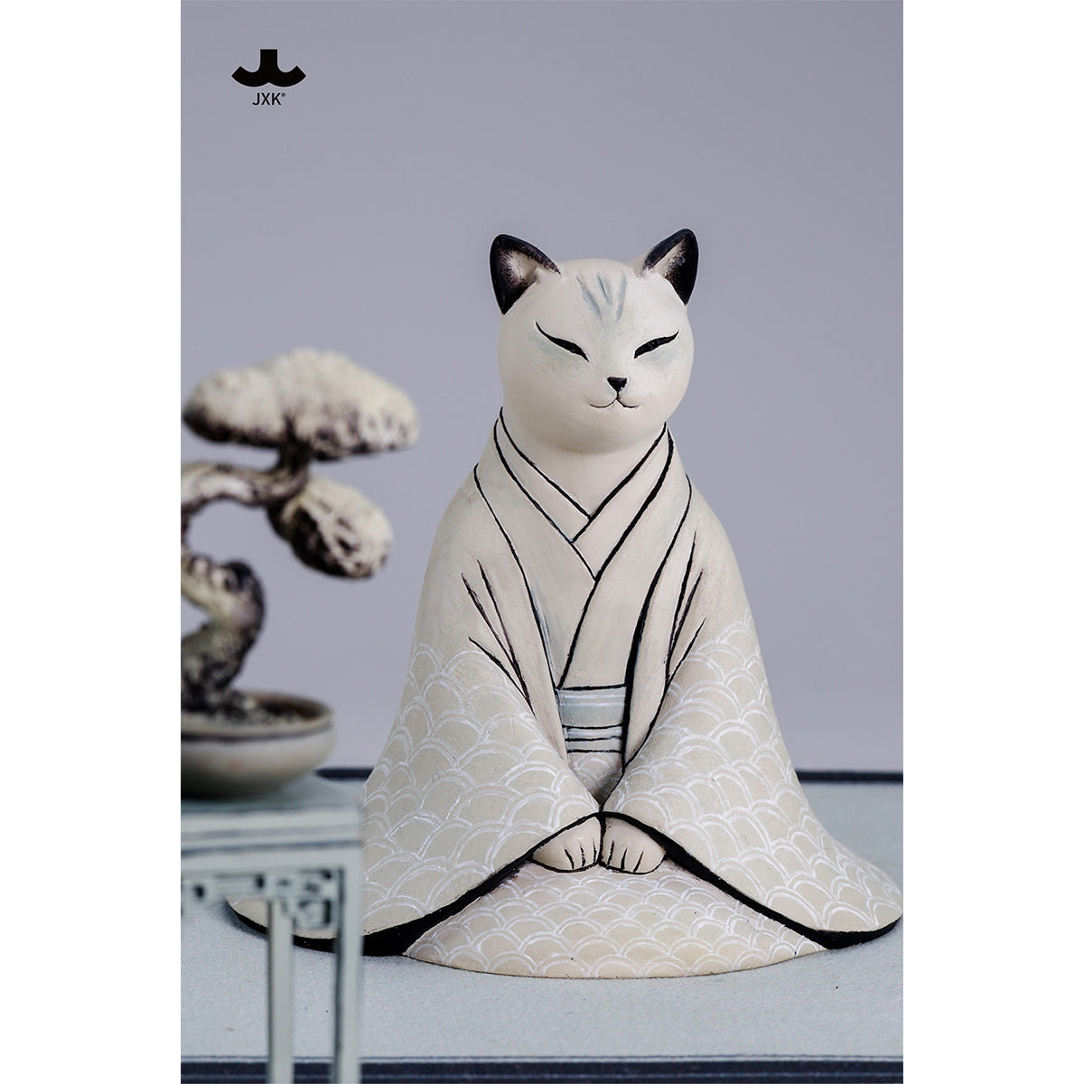 JXK Zennyo Cat Static Expertly Hand-Painted Lifelike Animal Figurine