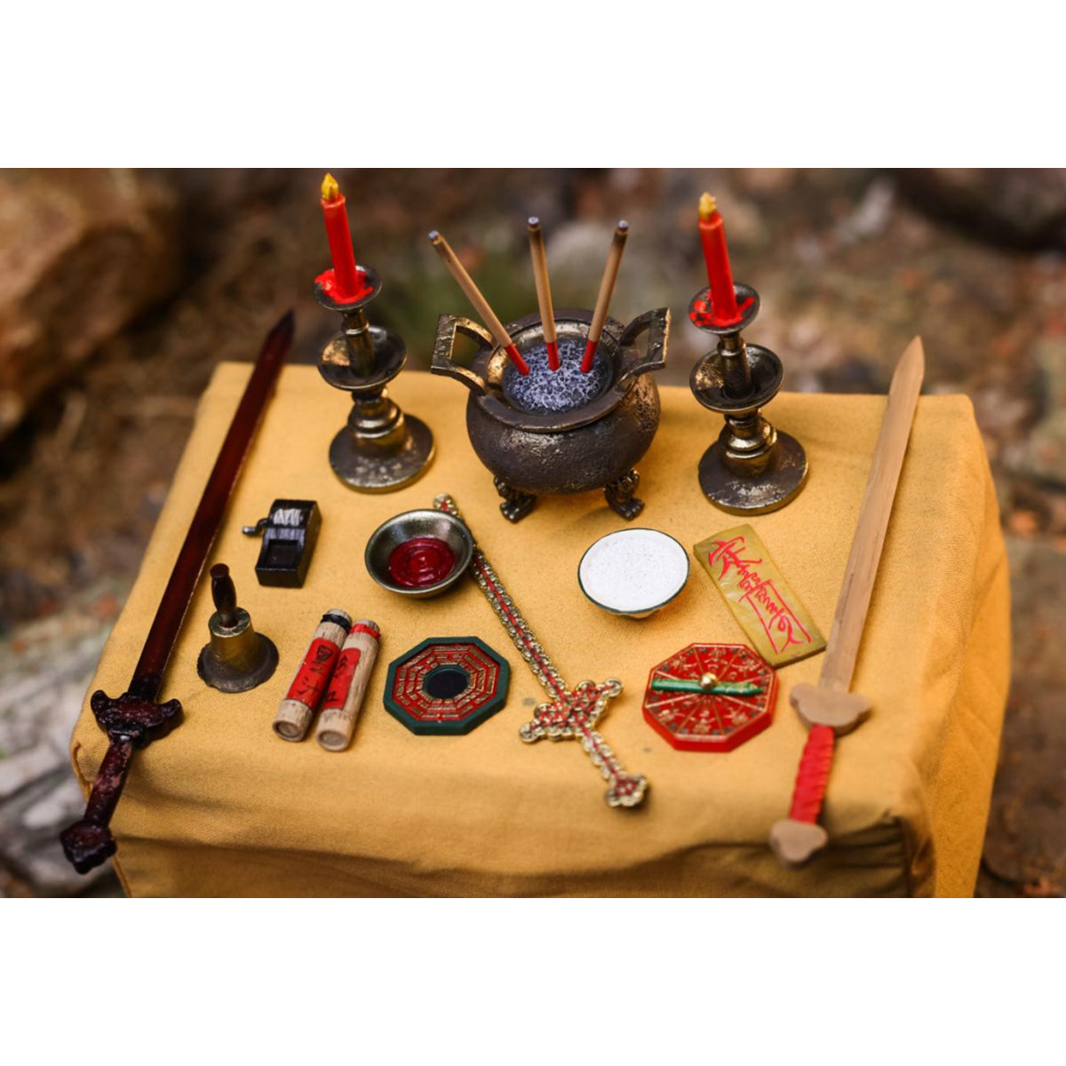 Mountain Studio Yellow Robe Hero Mr. Vampire Uncle Yingshu 1/12 Scale Action Figure